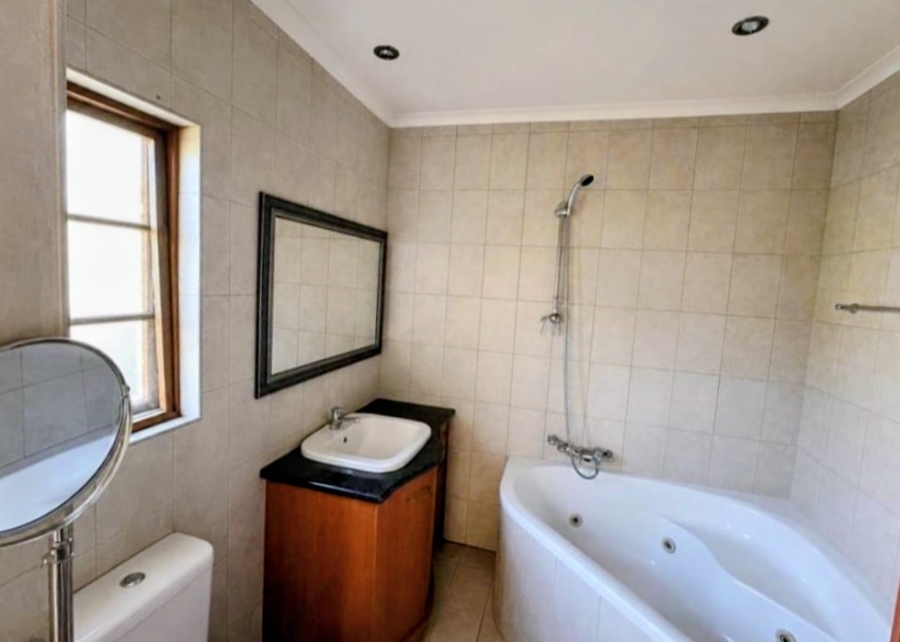 To Let 3 Bedroom Property for Rent in Cashan North West